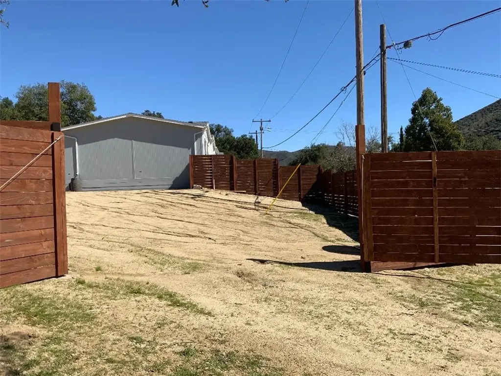 39421 Calle El Parado Green Valley CA 91390