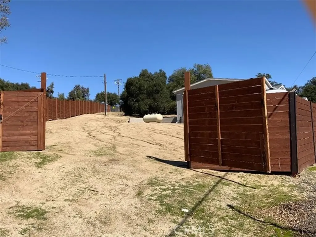 39421 Calle El Parado Green Valley CA 91390