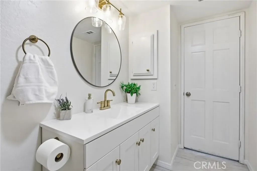 5219 Belvedere Way Montclair CA 91763