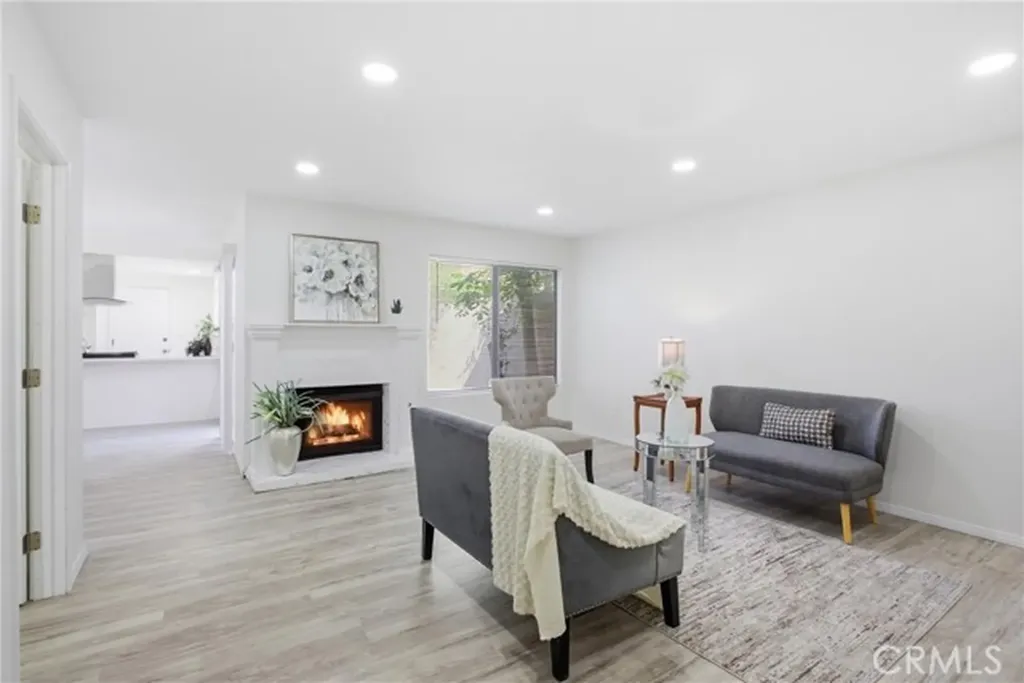 5219 Belvedere Way Montclair CA 91763