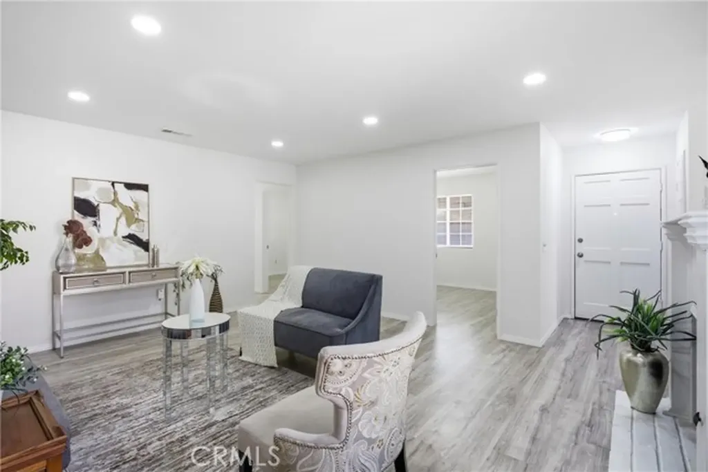 5219 Belvedere Way Montclair CA 91763