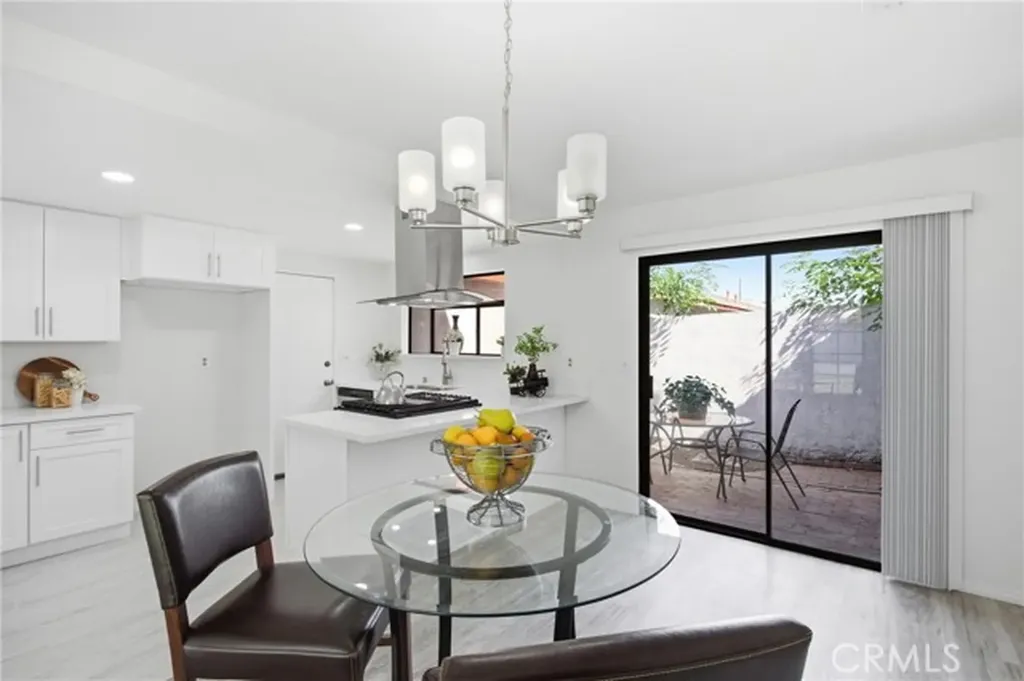 5219 Belvedere Way Montclair CA 91763