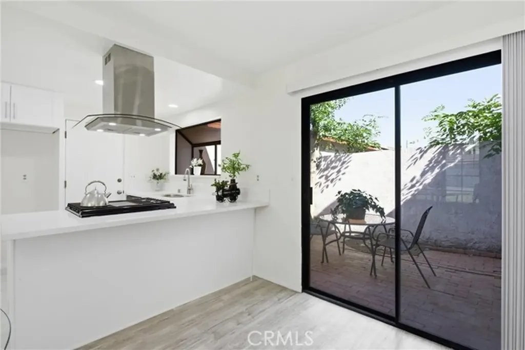 5219 Belvedere Way Montclair CA 91763