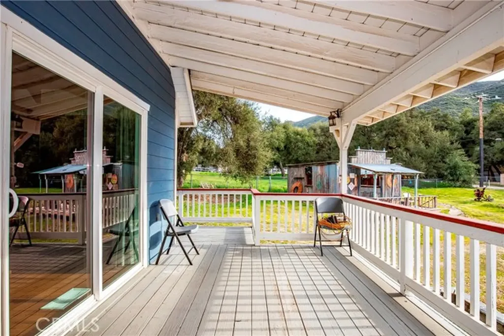 15134 Calle Verdad Green Valley CA 91390