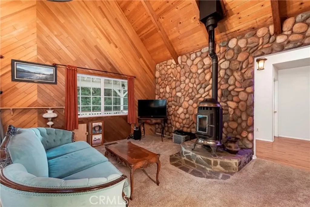 15134 Calle Verdad Green Valley CA 91390