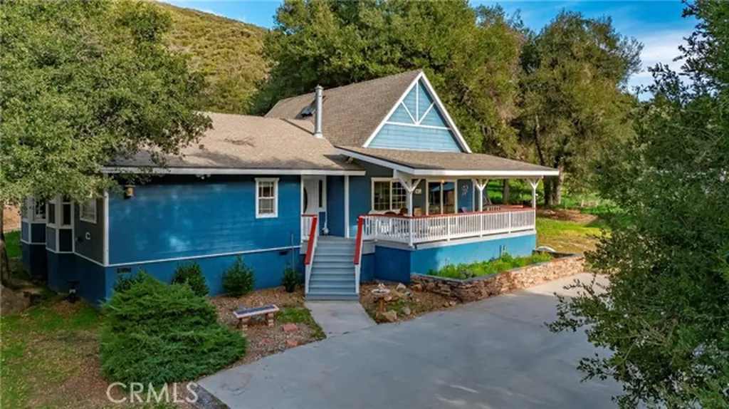 15134 Calle Verdad Green Valley CA 91390