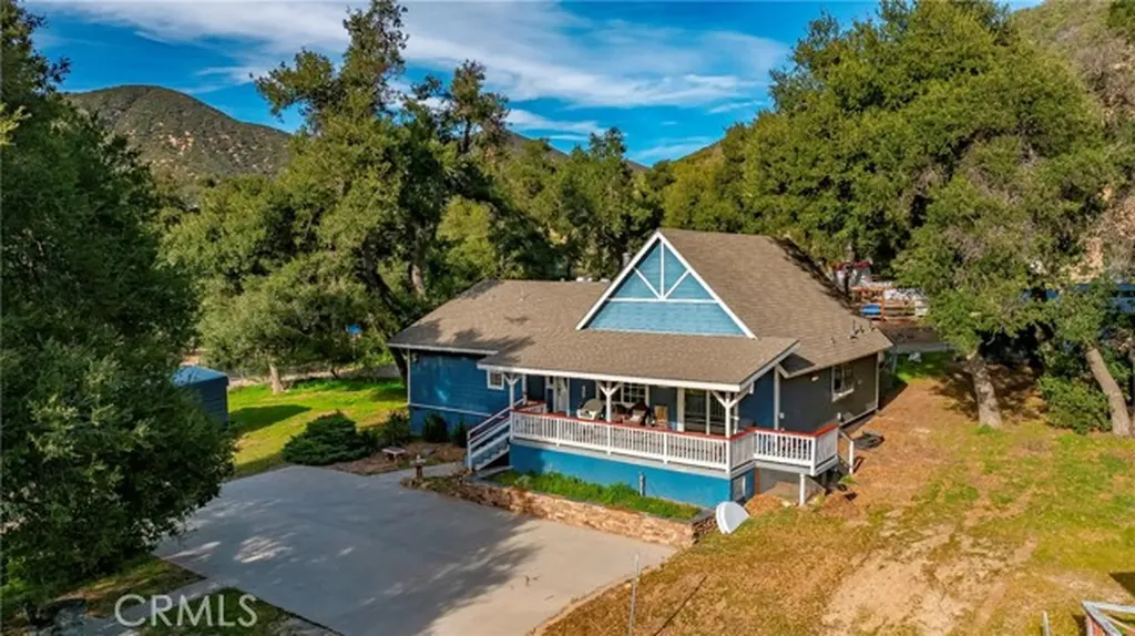 15134 Calle Verdad Green Valley CA 91390