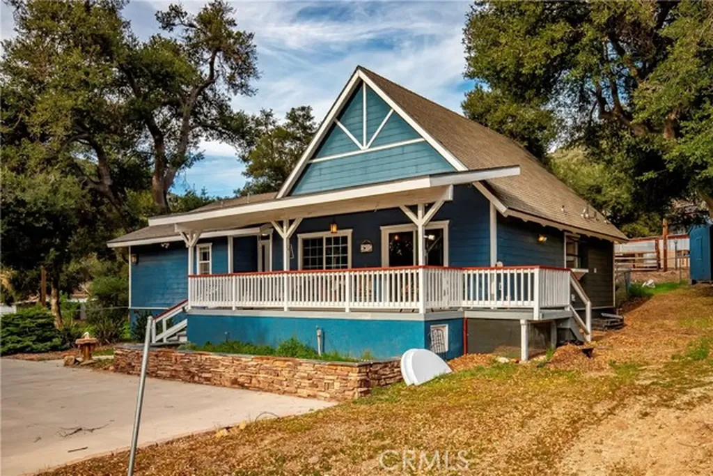 15134 Calle Verdad Green Valley CA 91390