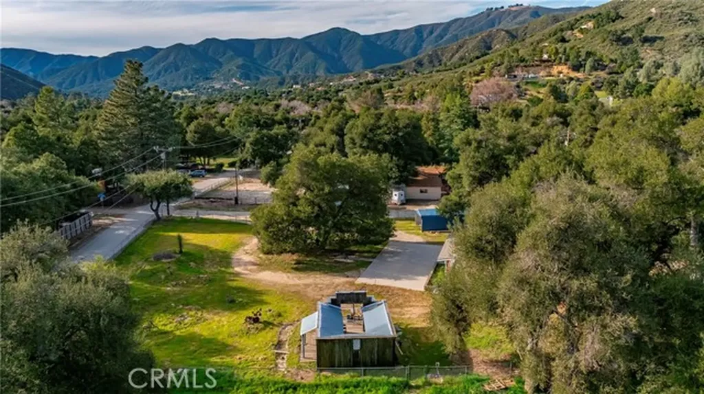 15134 Calle Verdad Green Valley CA 91390