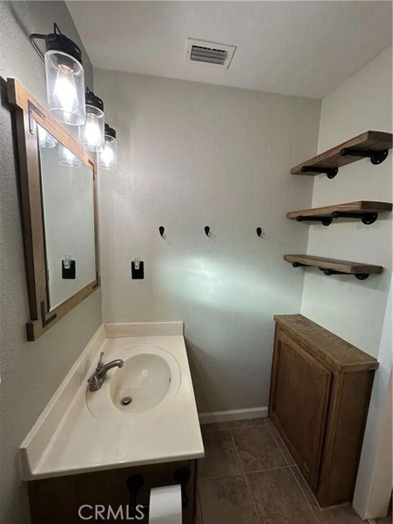 15609 Spunky Canyon Road Green Valley CA 91390