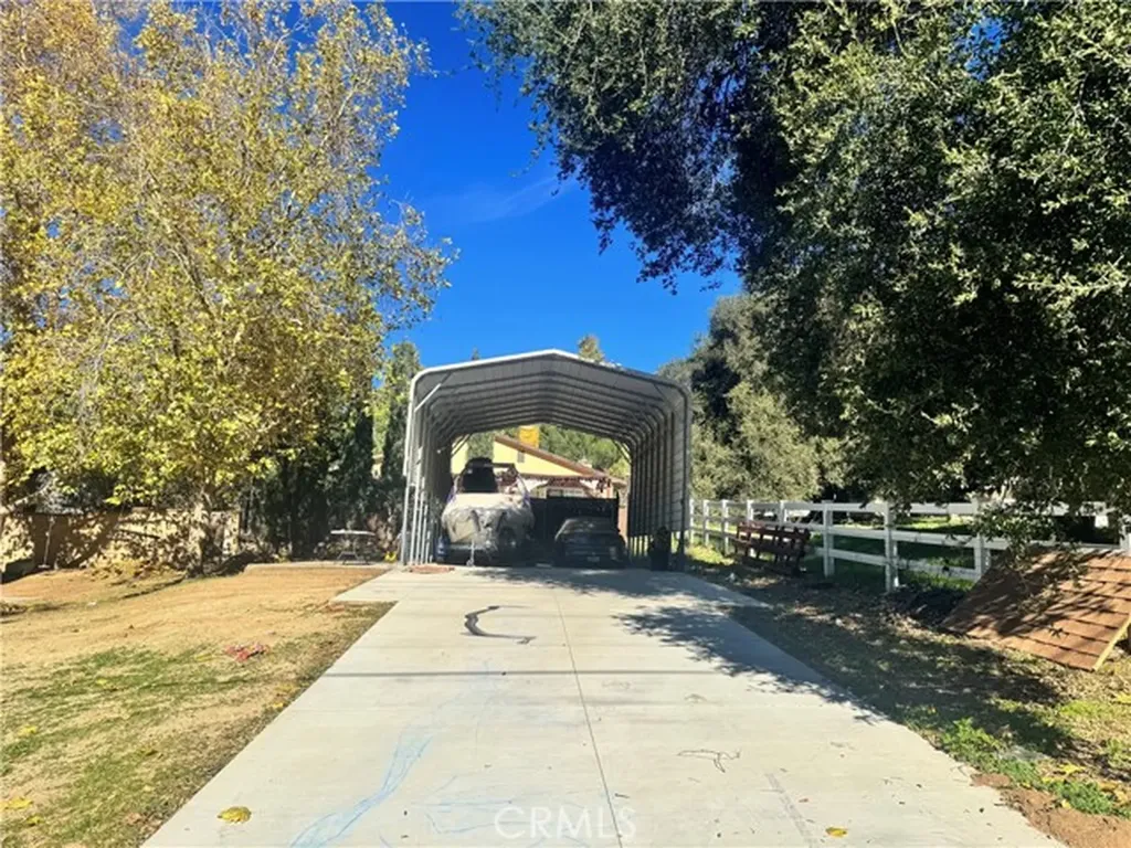 15609 Spunky Canyon Road Green Valley CA 91390