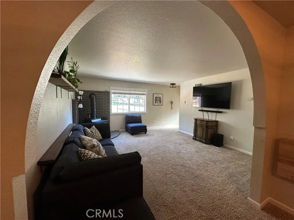 15609 Spunky Canyon Road Green Valley CA 91390