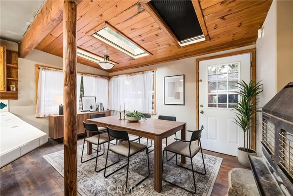 39608 Calle Cascada Green Valley CA 91390