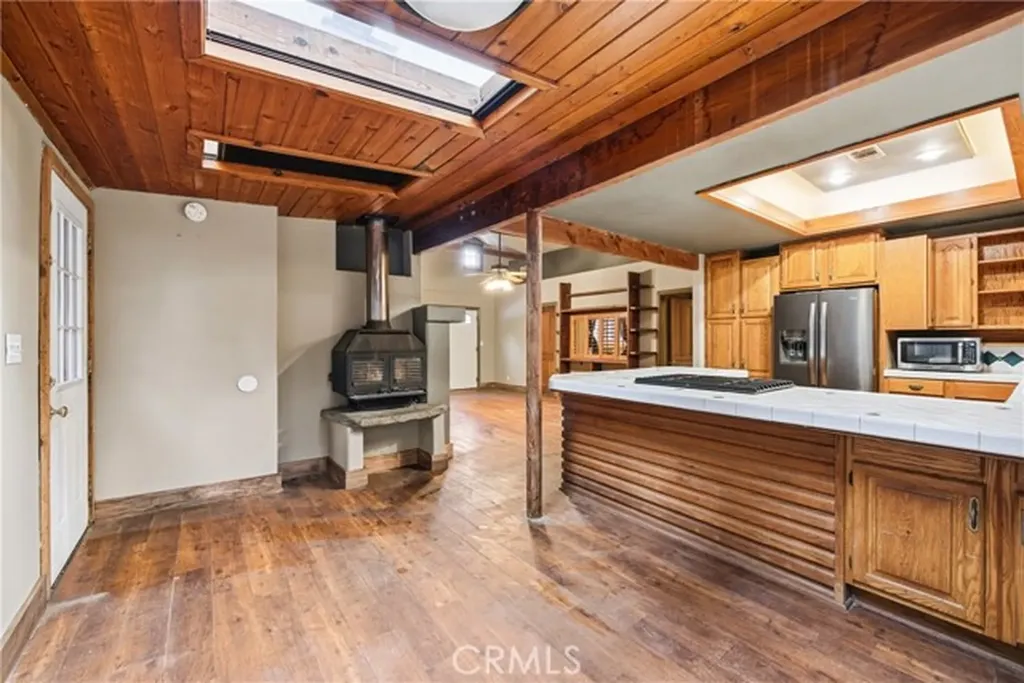 39608 Calle Cascada Green Valley CA 91390