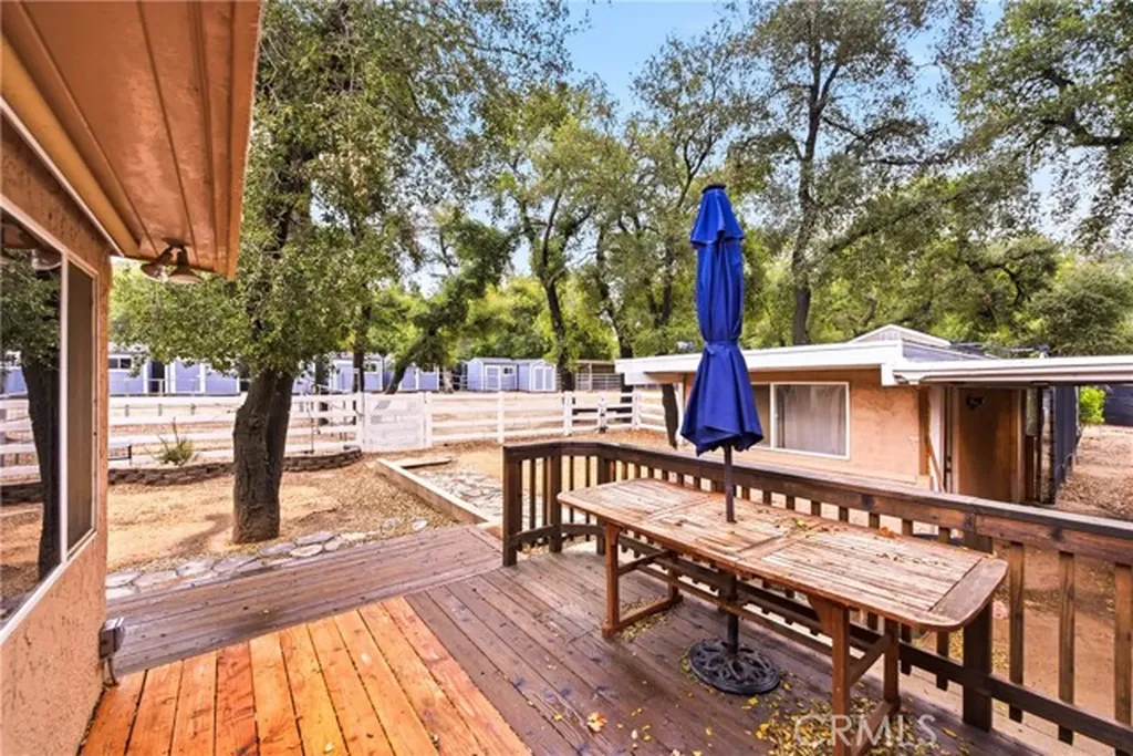 39608 Calle Cascada Green Valley CA 91390