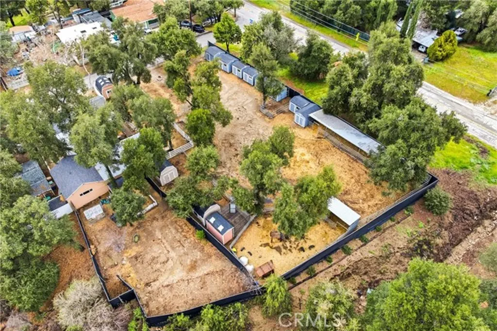 39608 Calle Cascada Green Valley CA 91390