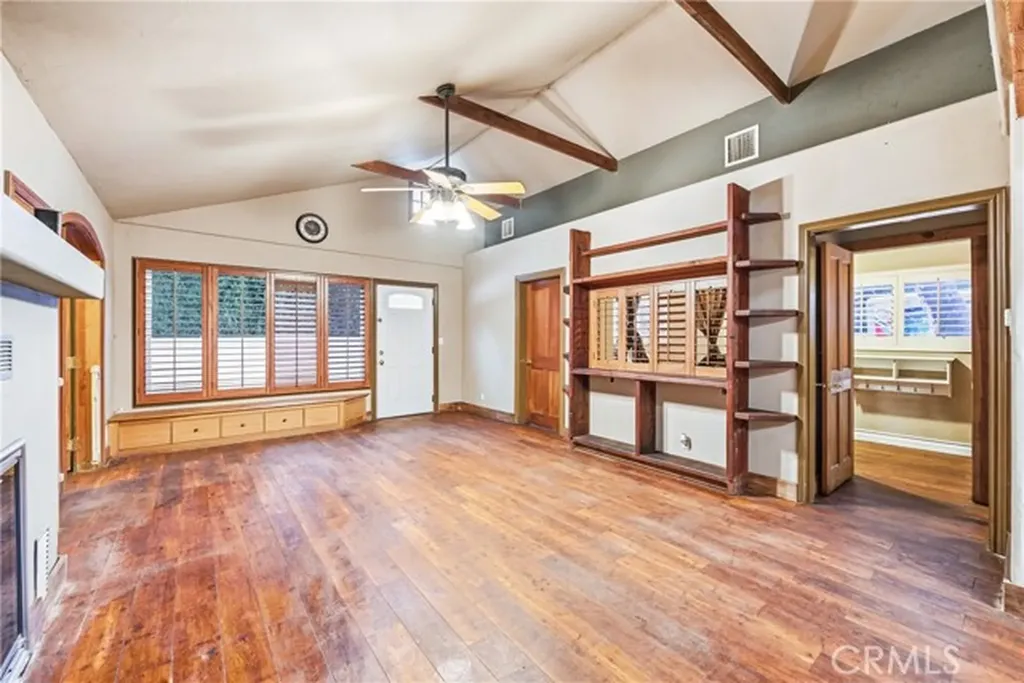 39608 Calle Cascada Green Valley CA 91390