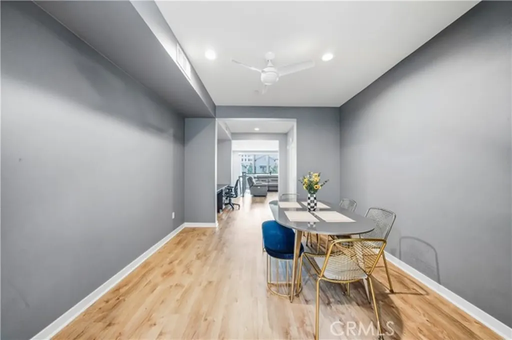 8847 Jacaranda Montclair CA 91763