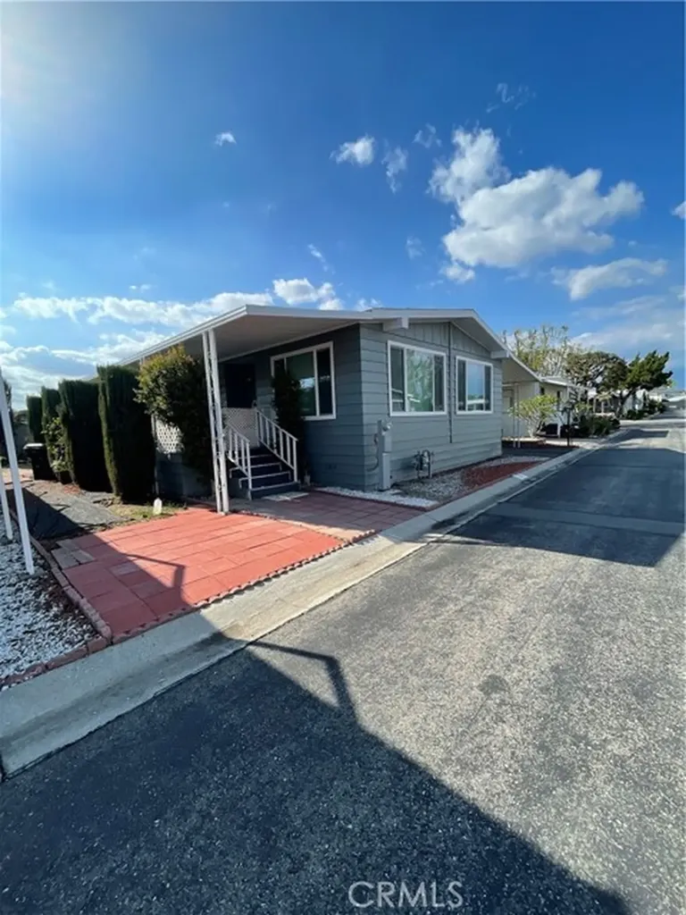 11250 Ramona Montclair CA 91763