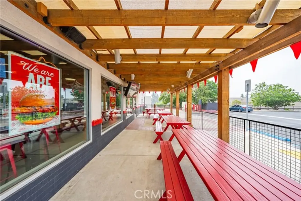 8790 Central Avenue Montclair CA 91763