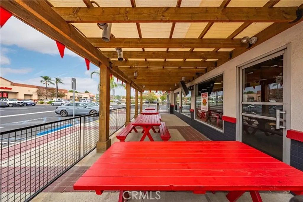 8790 Central Avenue Montclair CA 91763