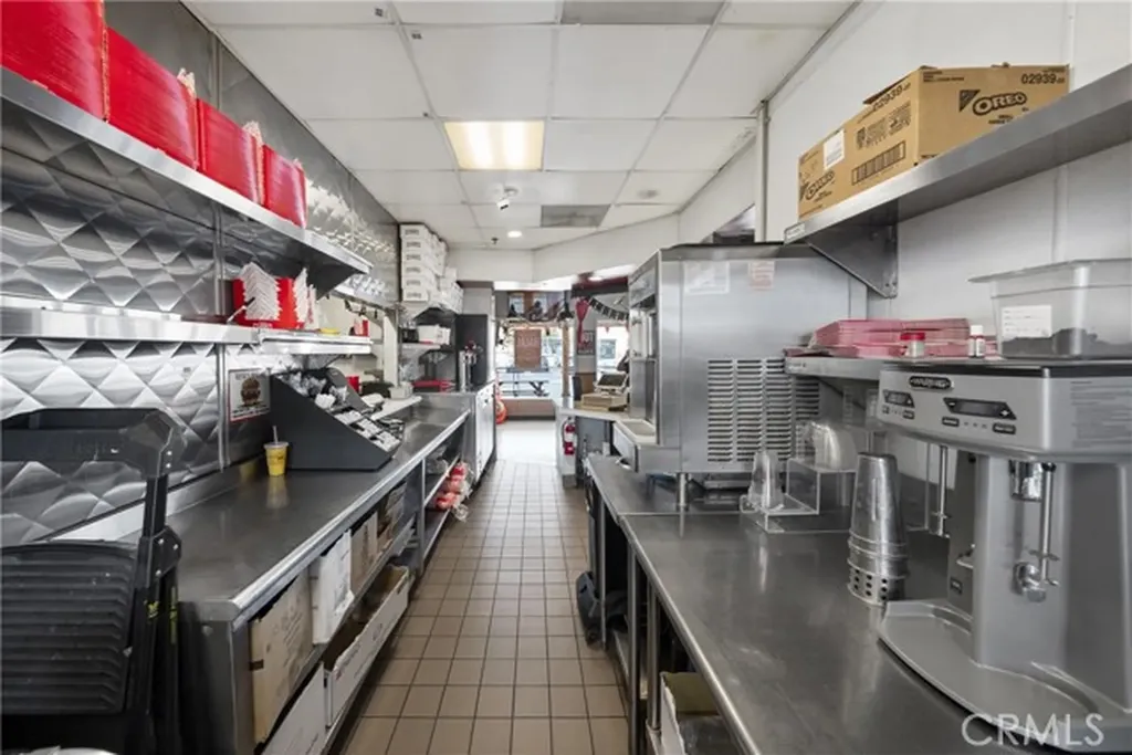 8790 Central Avenue Montclair CA 91763
