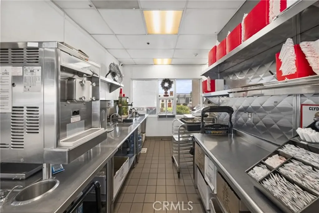 8790 Central Avenue Montclair CA 91763