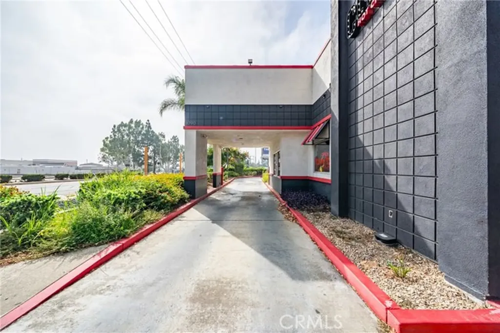 8790 Central Avenue Montclair CA 91763