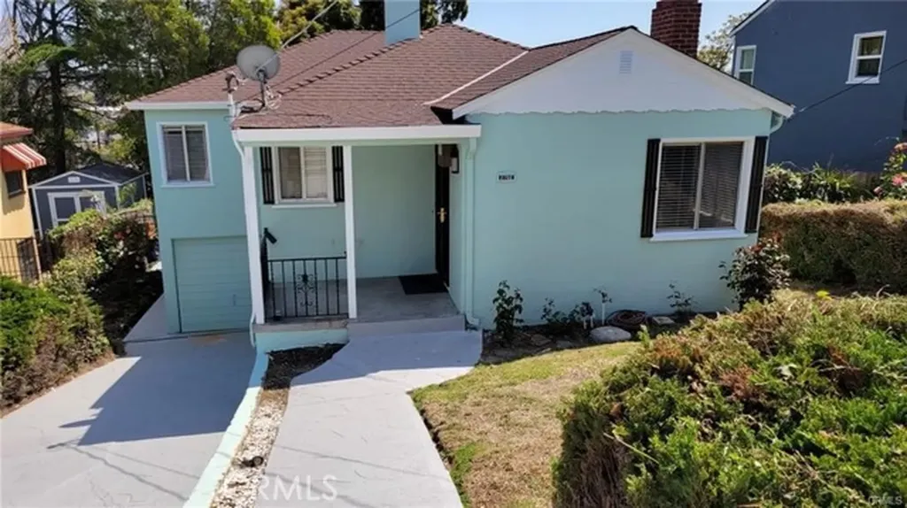 2702 99th Avenue Oakland CA 94605