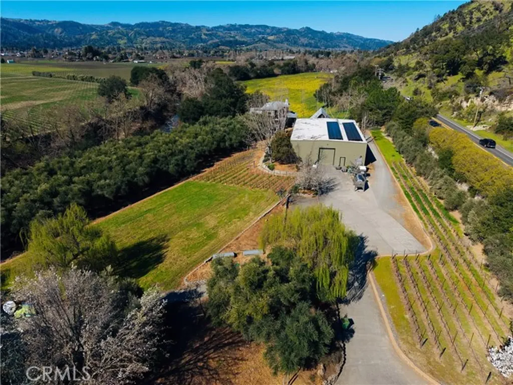 1001 Silverado Trail South St. Helena CA 94574