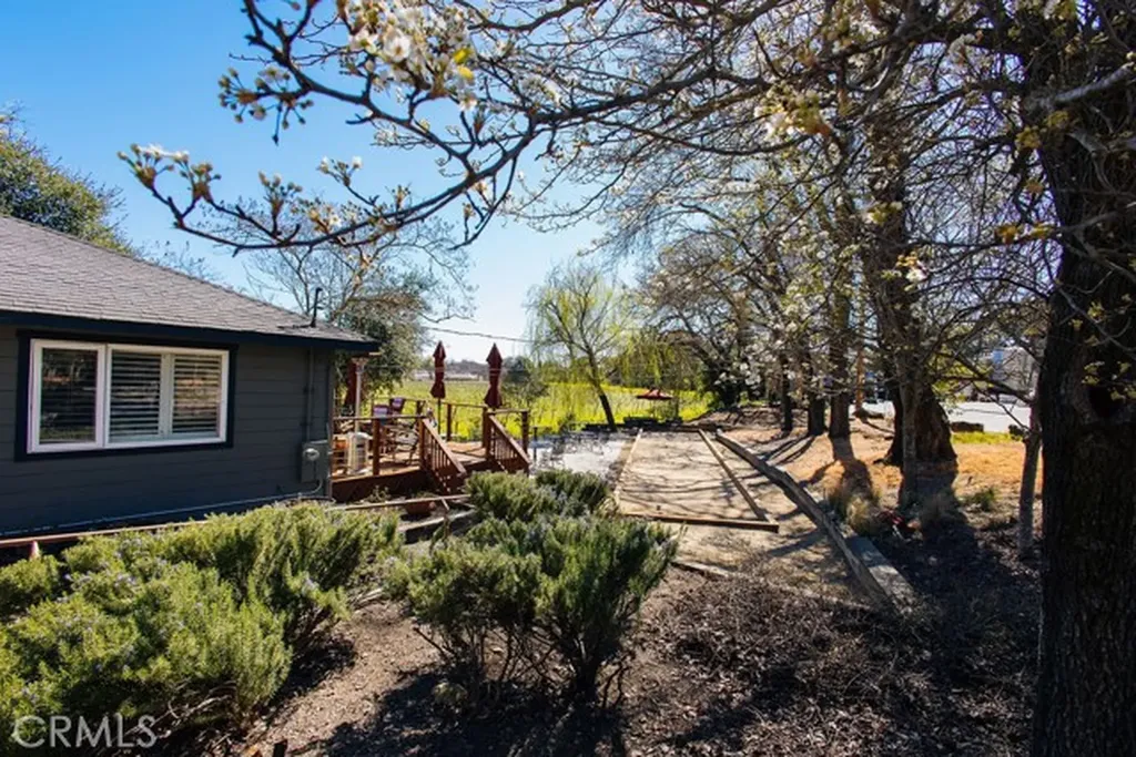 1001 Silverado Trail South St. Helena CA 94574