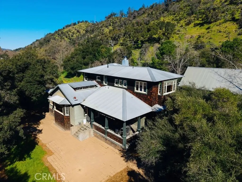 1001 Silverado Trail South St. Helena CA 94574
