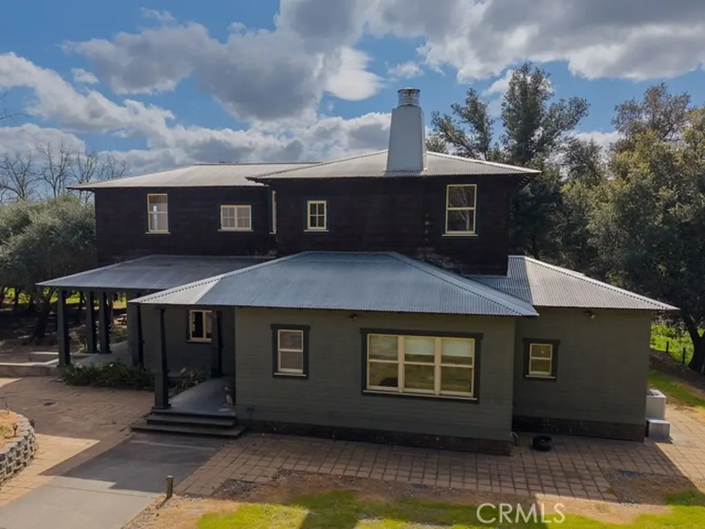 1001 Silverado Trail South St. Helena CA 94574