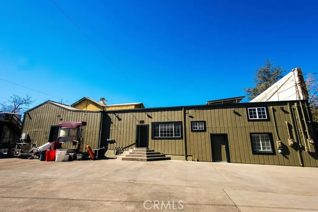 1001 Silverado Trail South St. Helena CA 94574