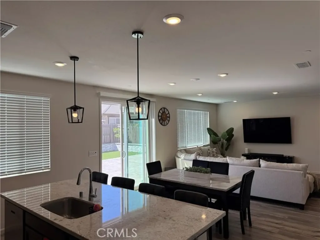 855 Helmsley Vacaville CA 95687
