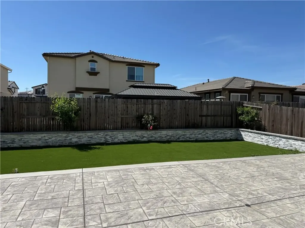 855 Helmsley Vacaville CA 95687