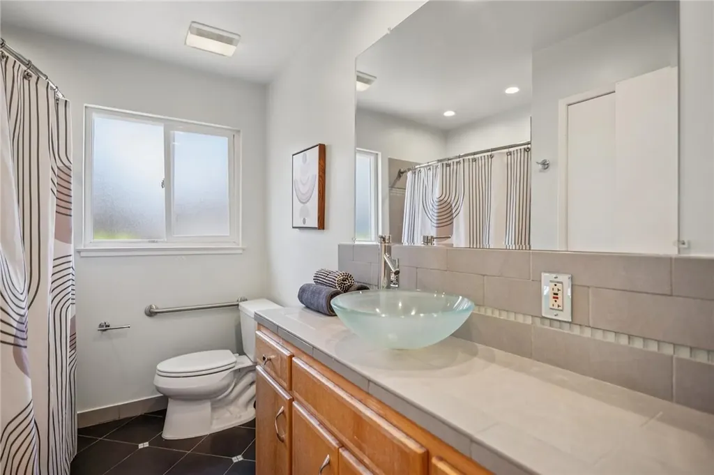 632 Waterview Alameda CA 94501