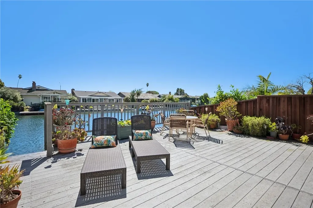 632 Waterview Alameda CA 94501