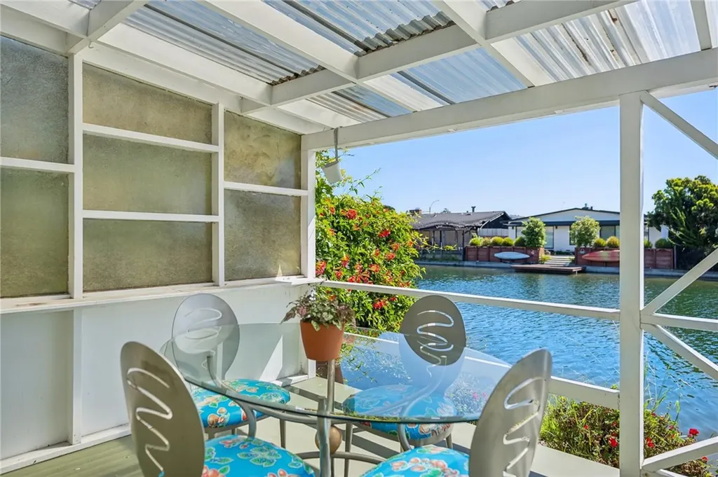 632 Waterview Alameda CA 94501