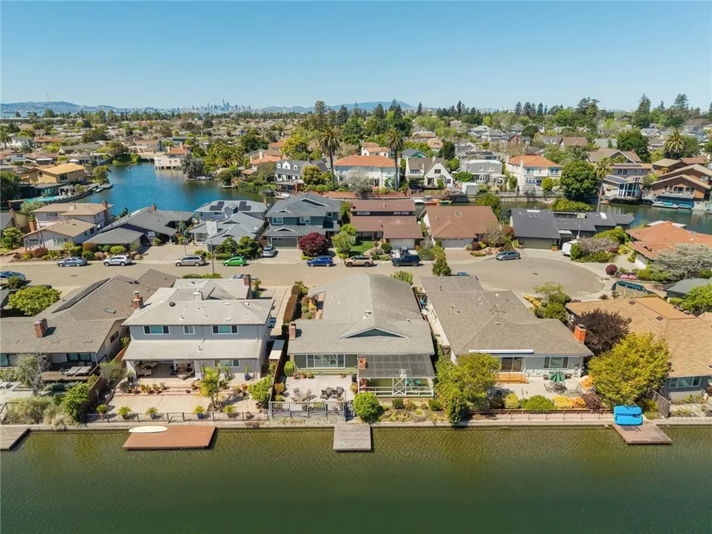 632 Waterview Alameda CA 94501