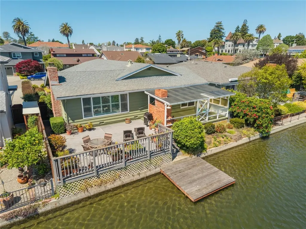 632 Waterview Alameda CA 94501