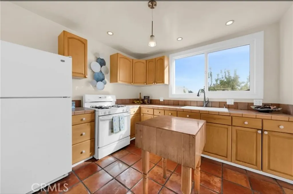 904 Solano Avenue Albany CA 94706