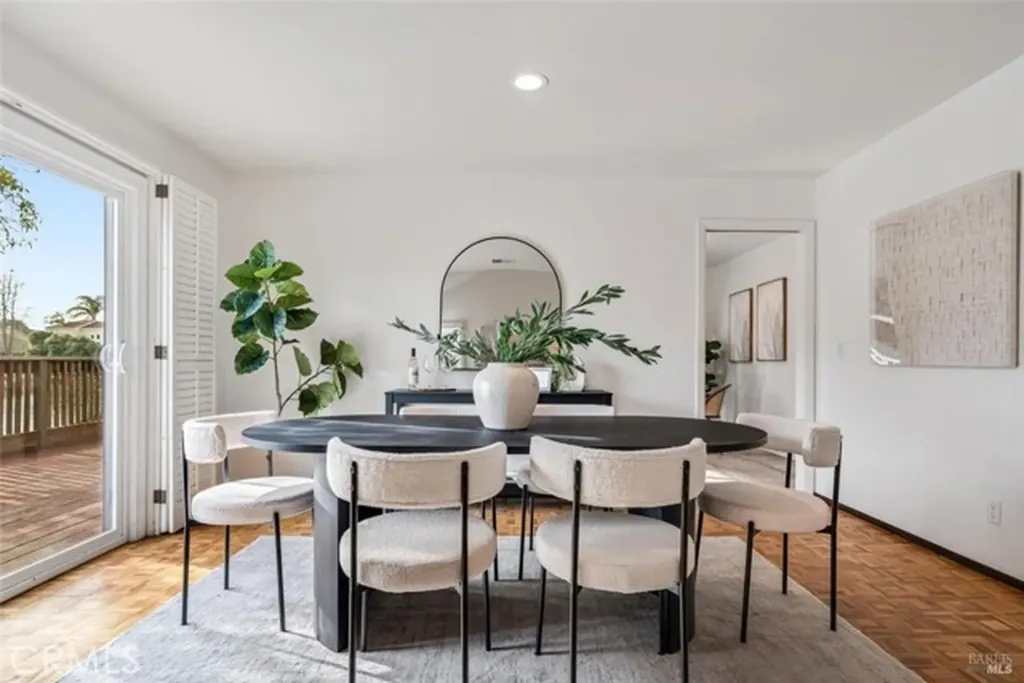 154 Basinside Alameda CA 94502