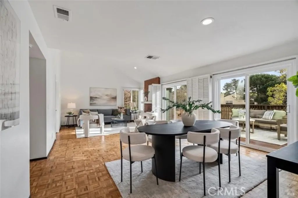 154 Basinside Alameda CA 94502