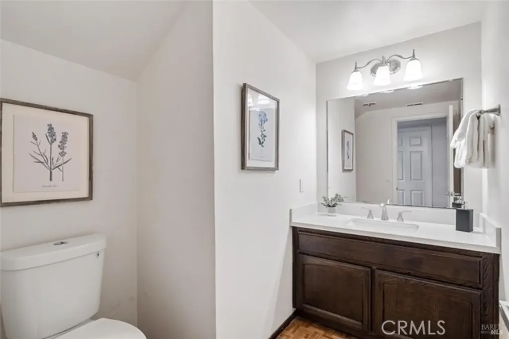 154 Basinside Alameda CA 94502