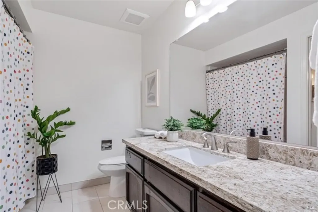 154 Basinside Alameda CA 94502