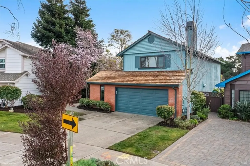 154 Basinside Alameda CA 94502