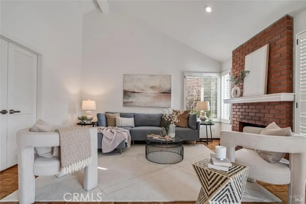 154 Basinside Alameda CA 94502