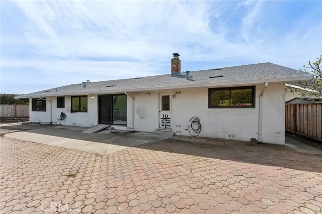 1864 Lakeview Court San Leandro CA 94577