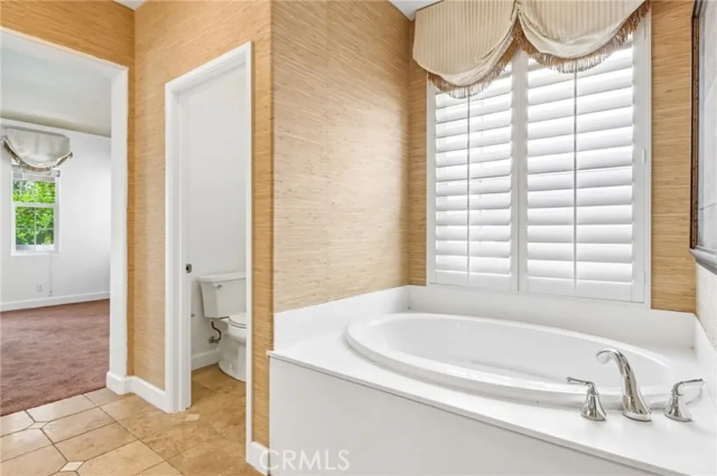 4183 Via Napoli Montclair CA 91763